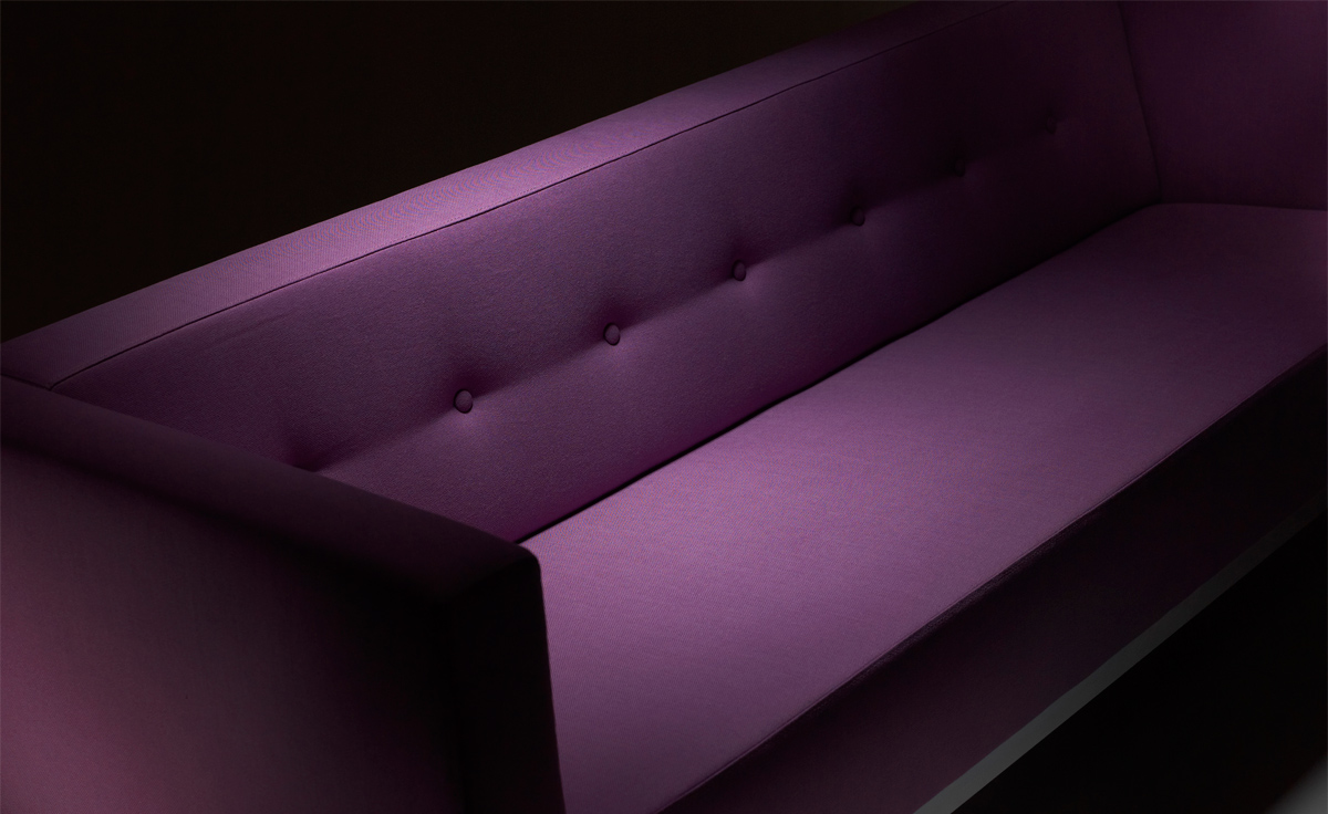 070 2.5 seat sofa with arms