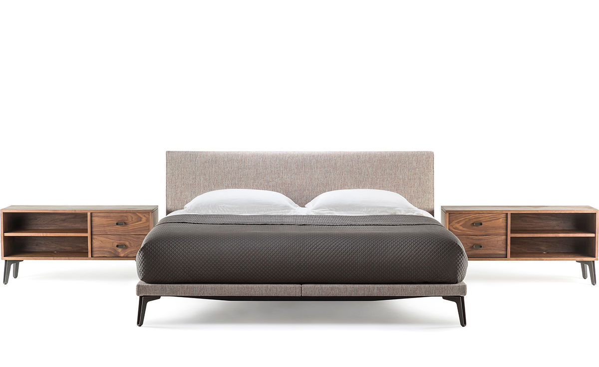 mcqueen bedside 402