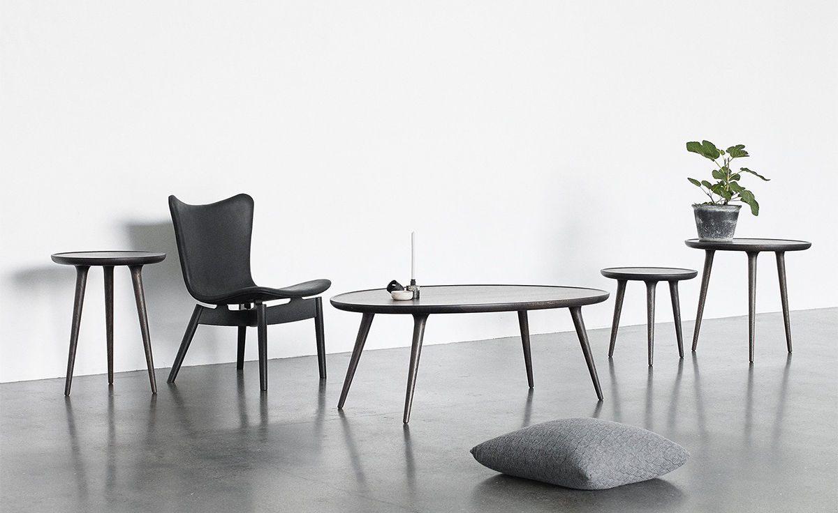 accent oval lounge table