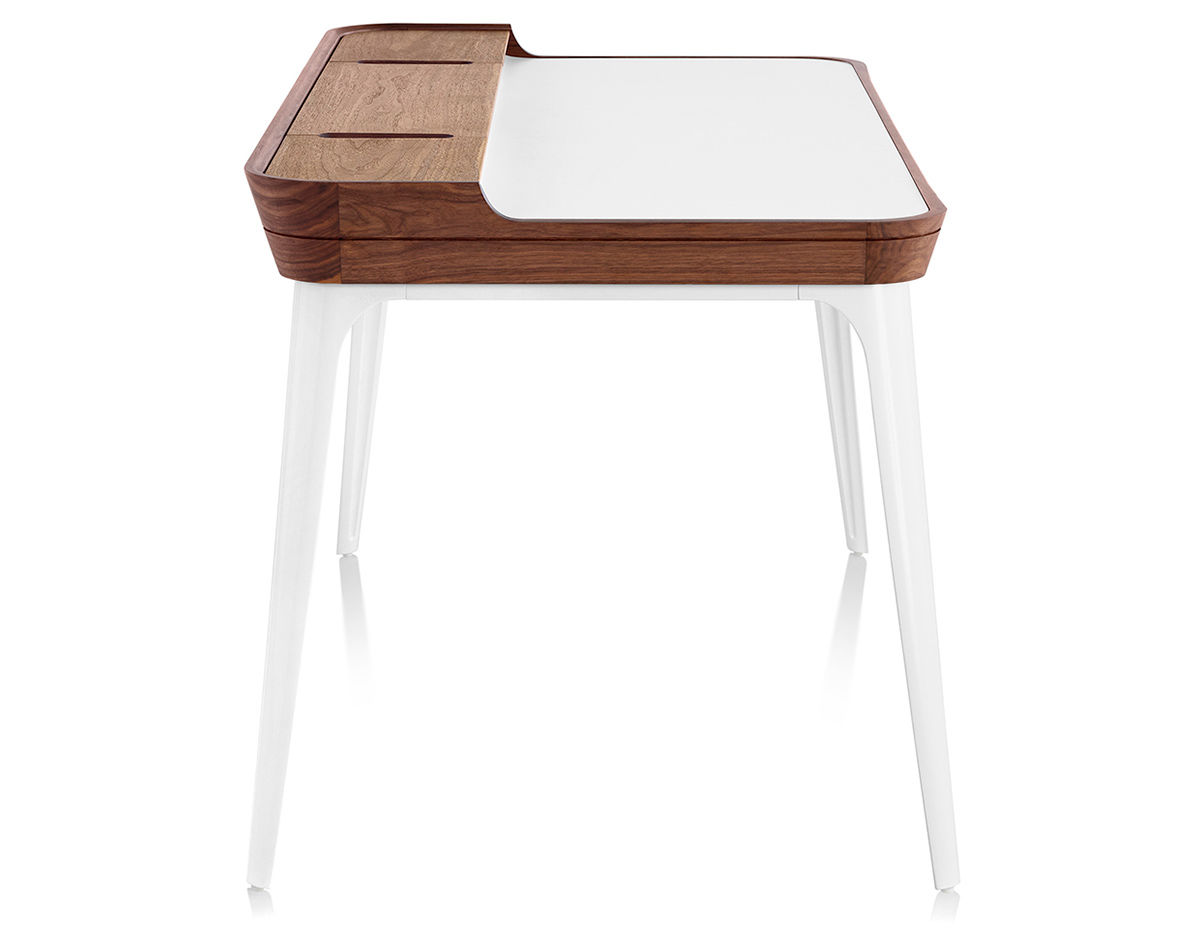 airia desk
