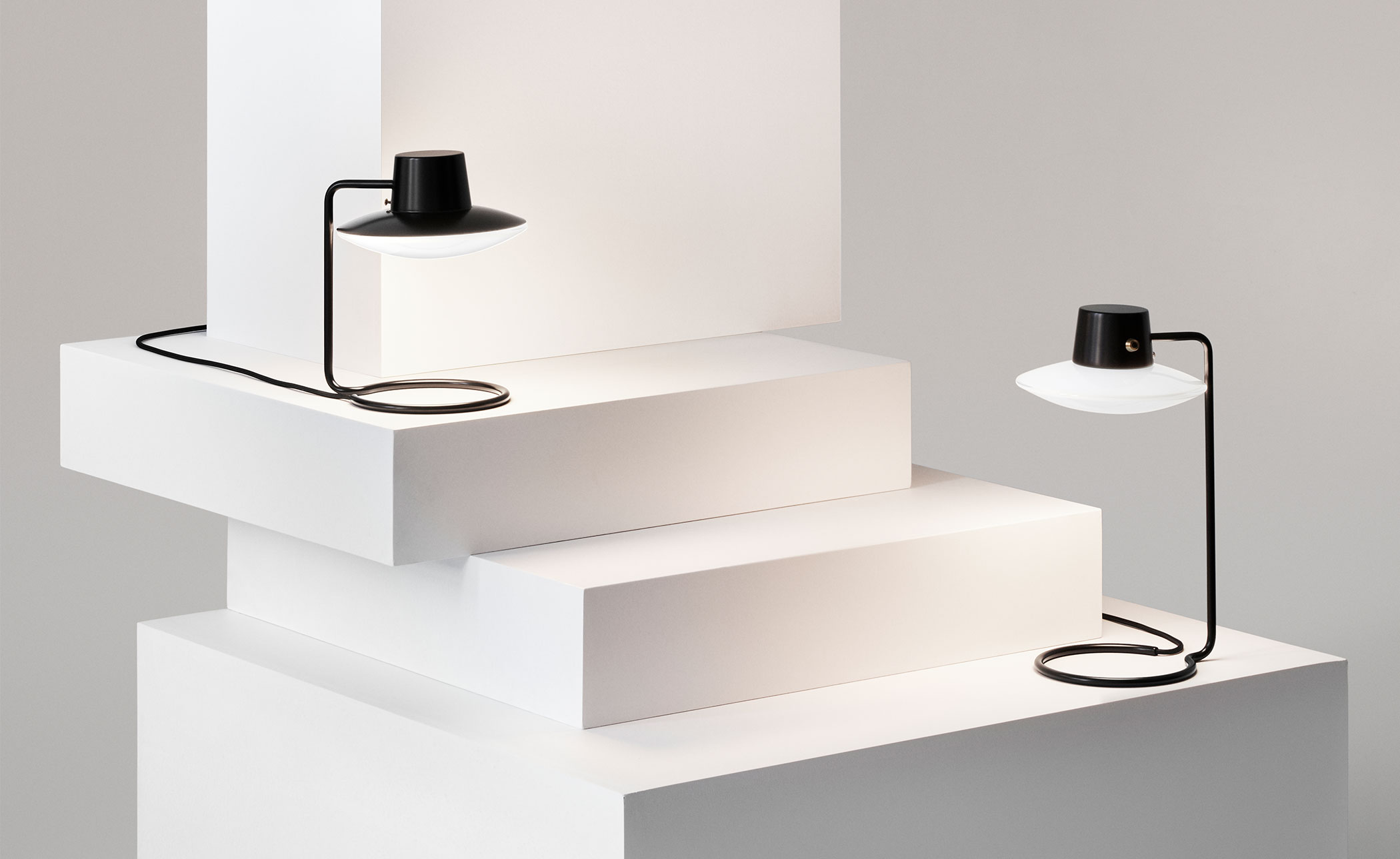AJ Oxford Table Lamp
