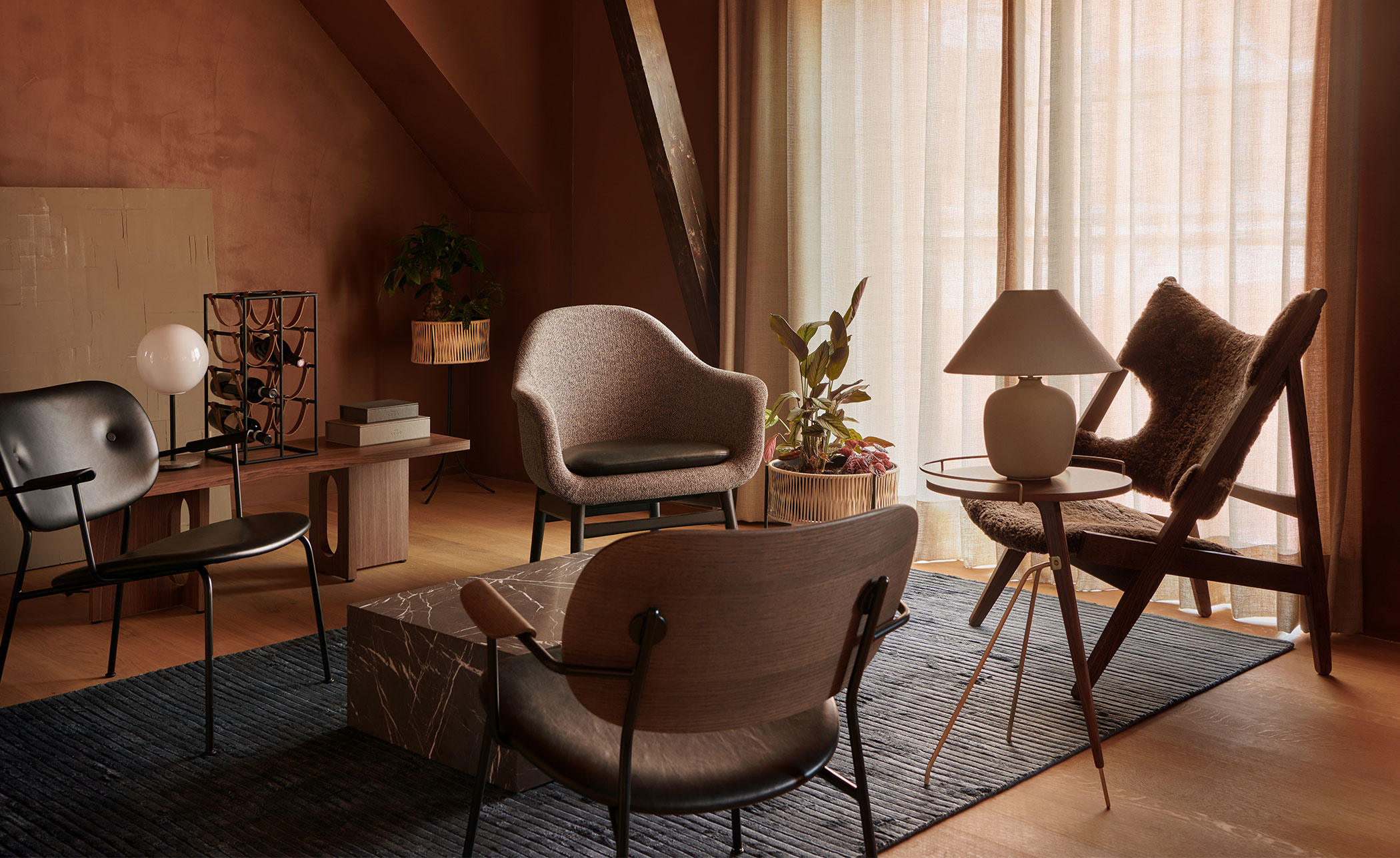 Androgyne Lounge Table