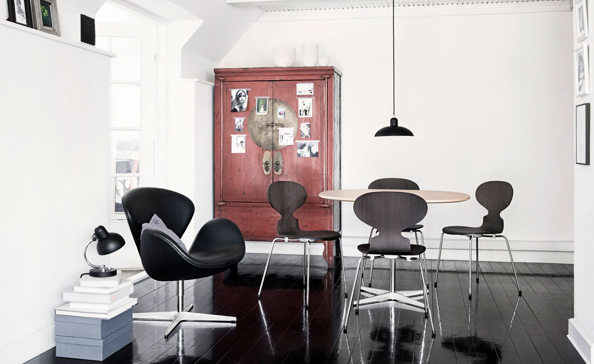 arne jacobsen swan chair