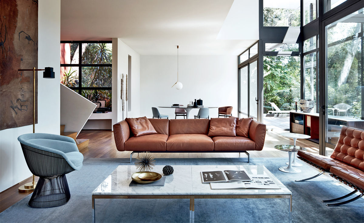avio three seat sofa