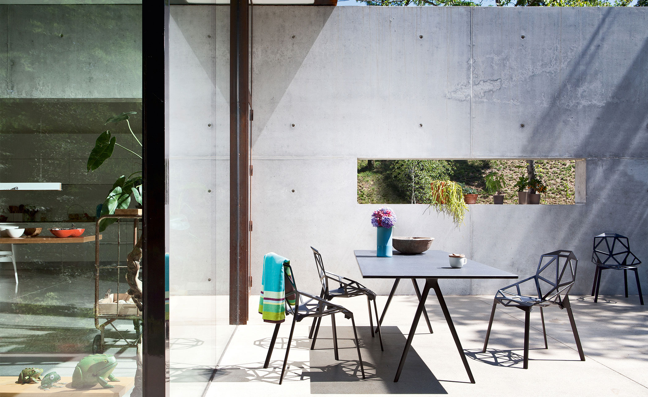 magis baguette table