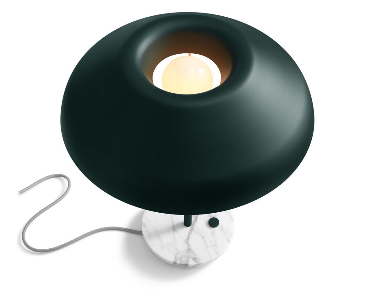 beau table lamp