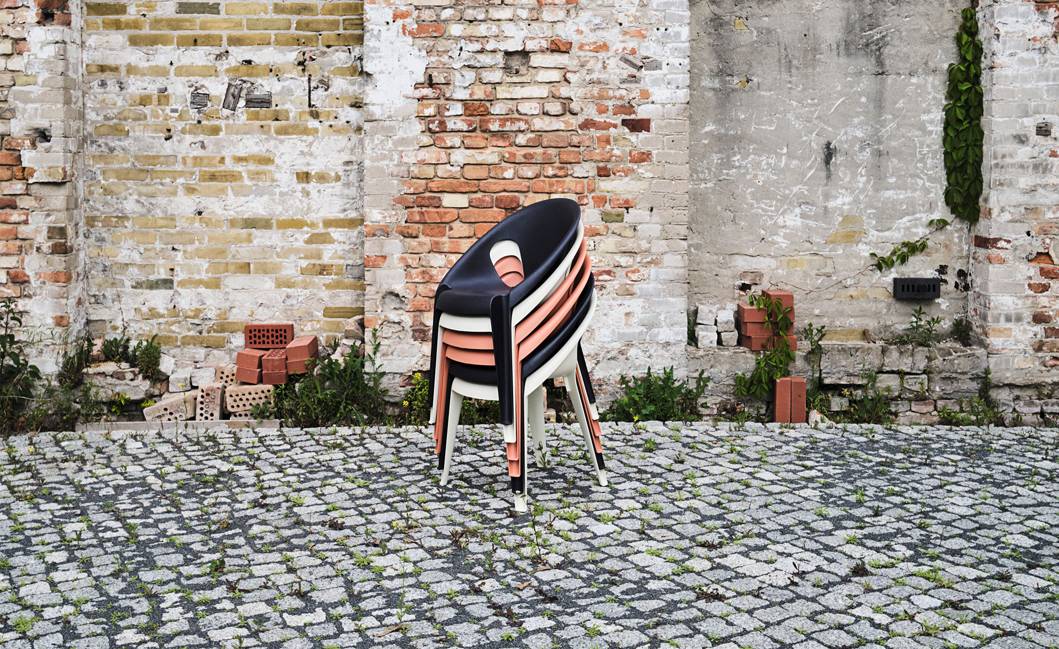 Magis Bell Stacking Chair