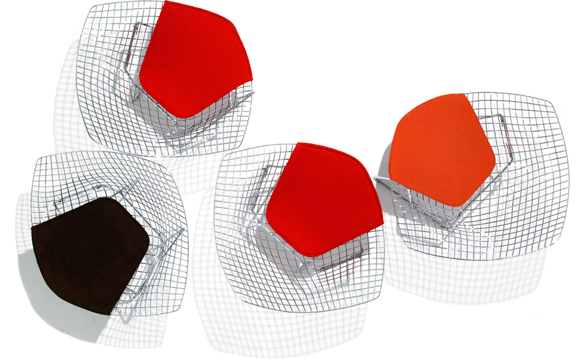 bertoia small diamond chair with seat cushion
