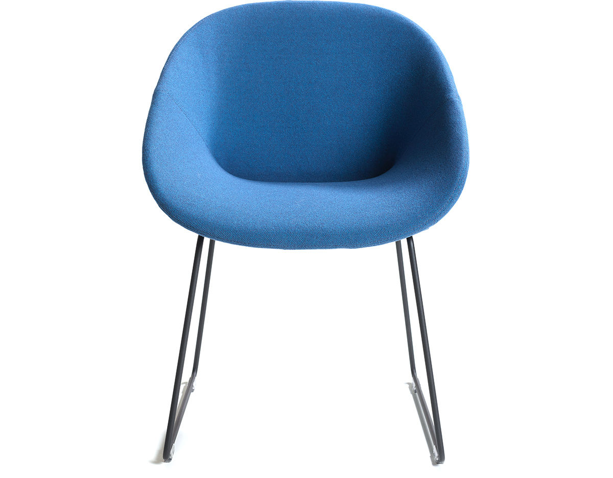 beso sled base armchair