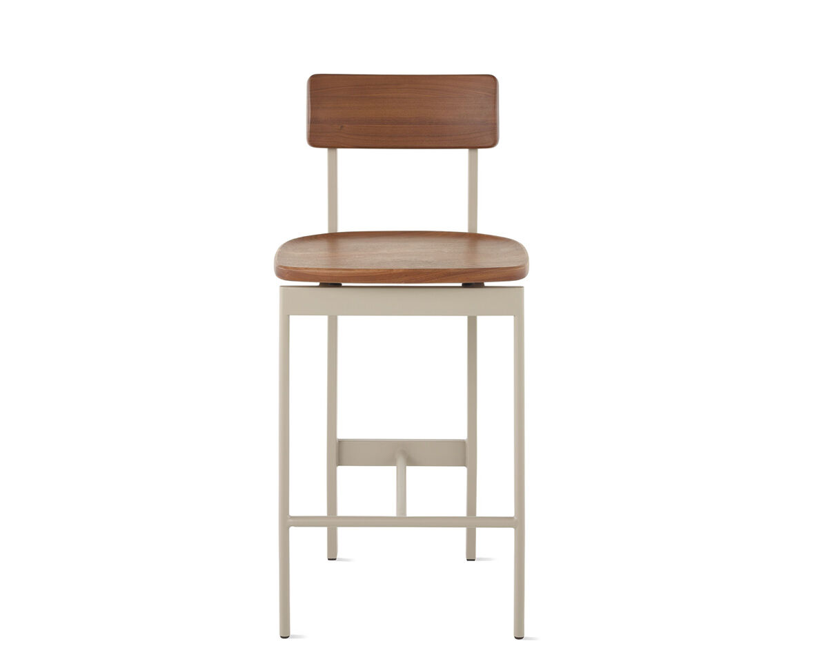 betwixt stool