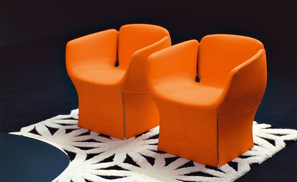 bloomy small armchair