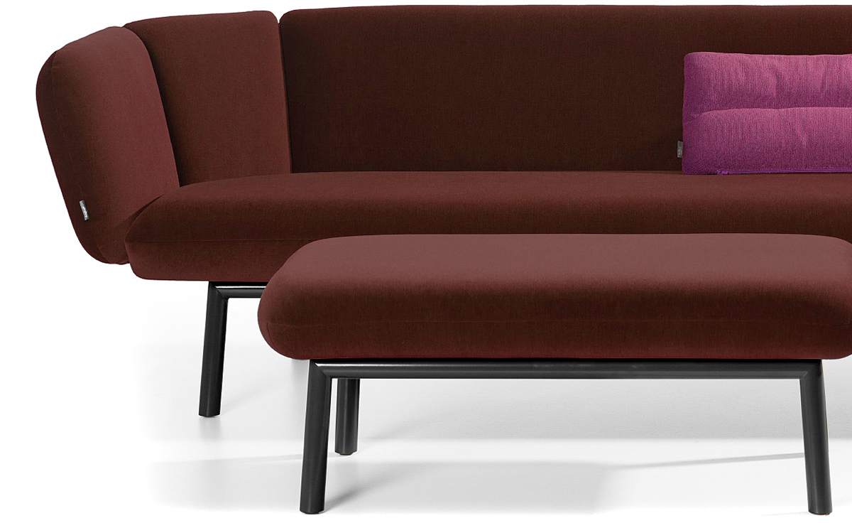 bras 3 seat sofa