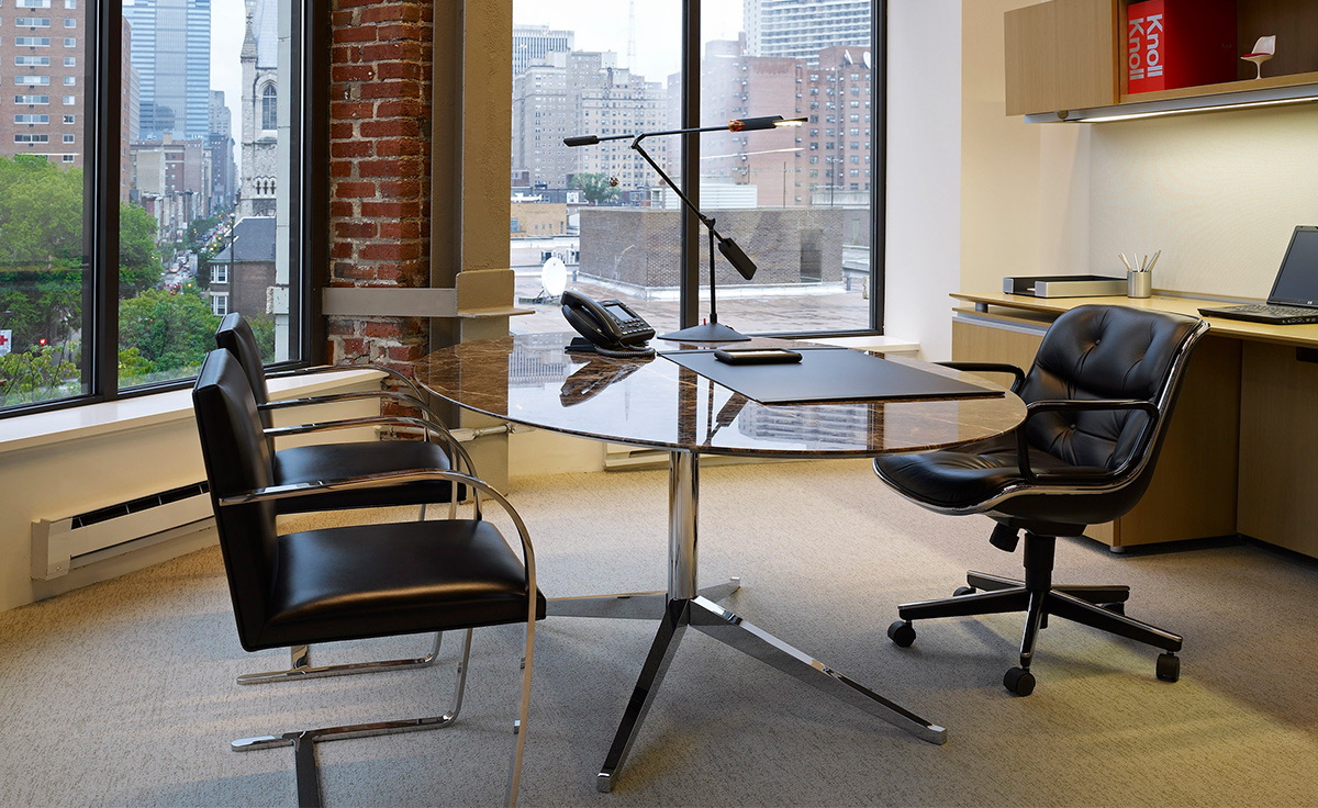 brno chair with flat bar frame