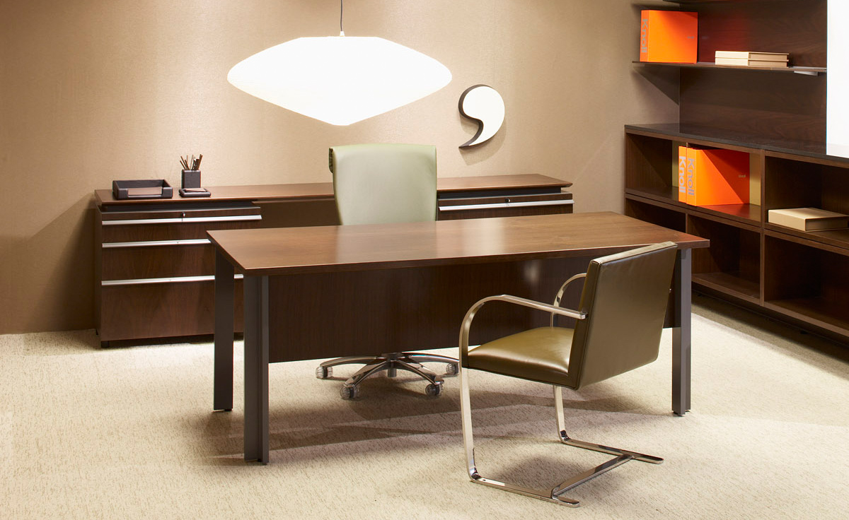brno chair with flat bar frame