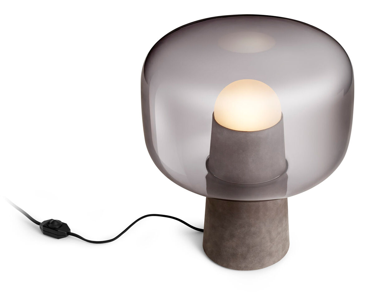 bully table lamp