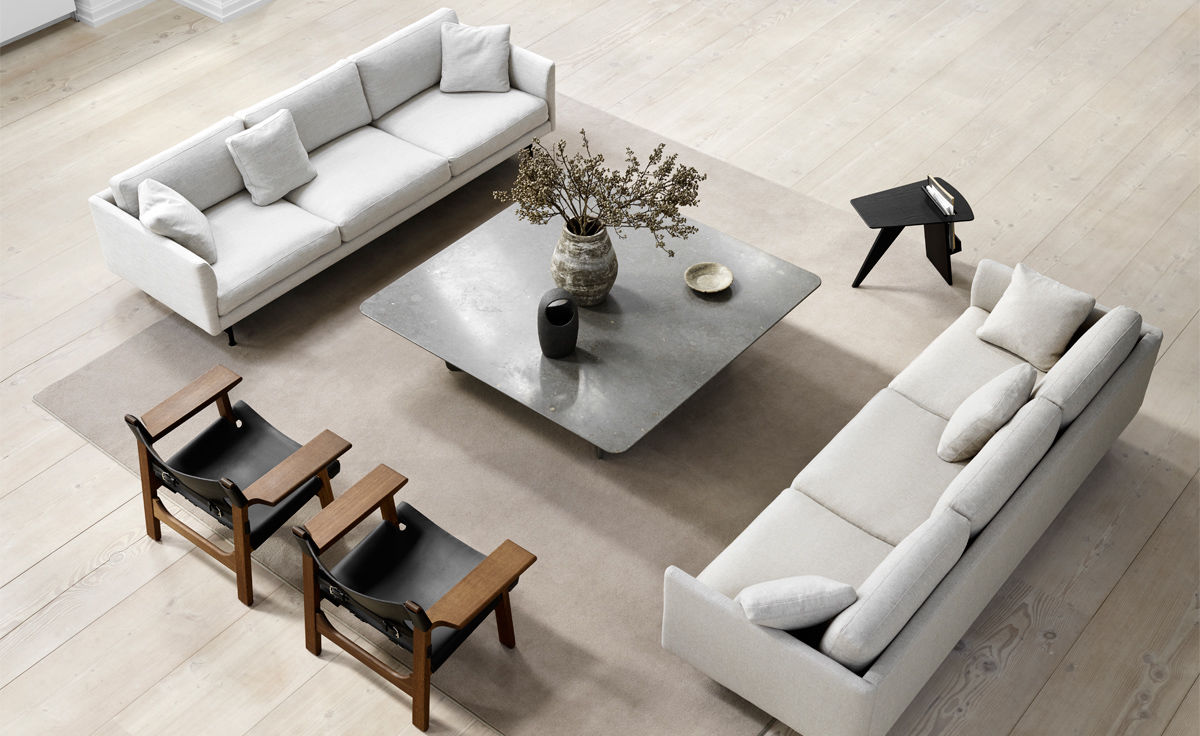 calmo 80 three seat sofa with metal base
