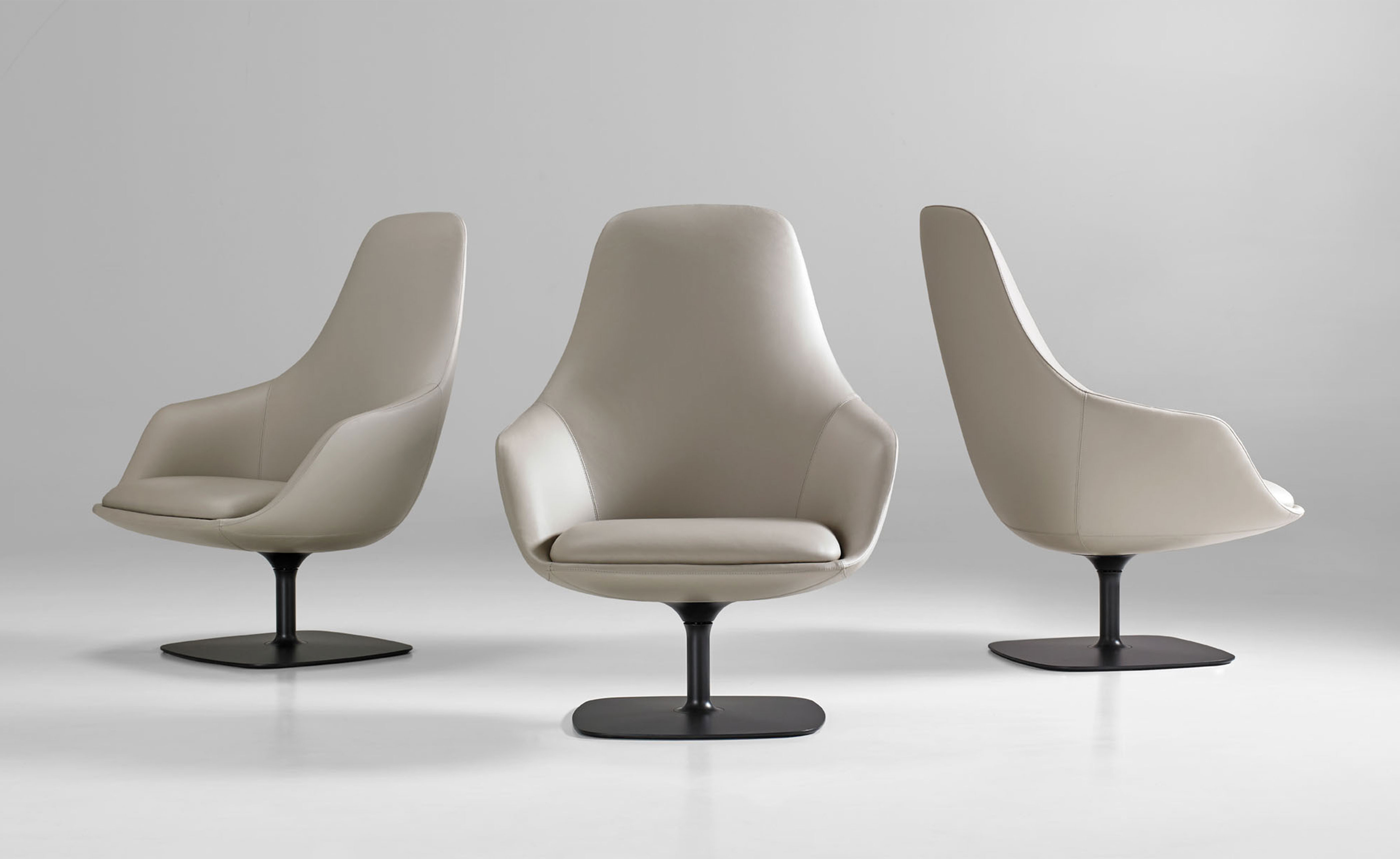 Canelle Swivel Lounge