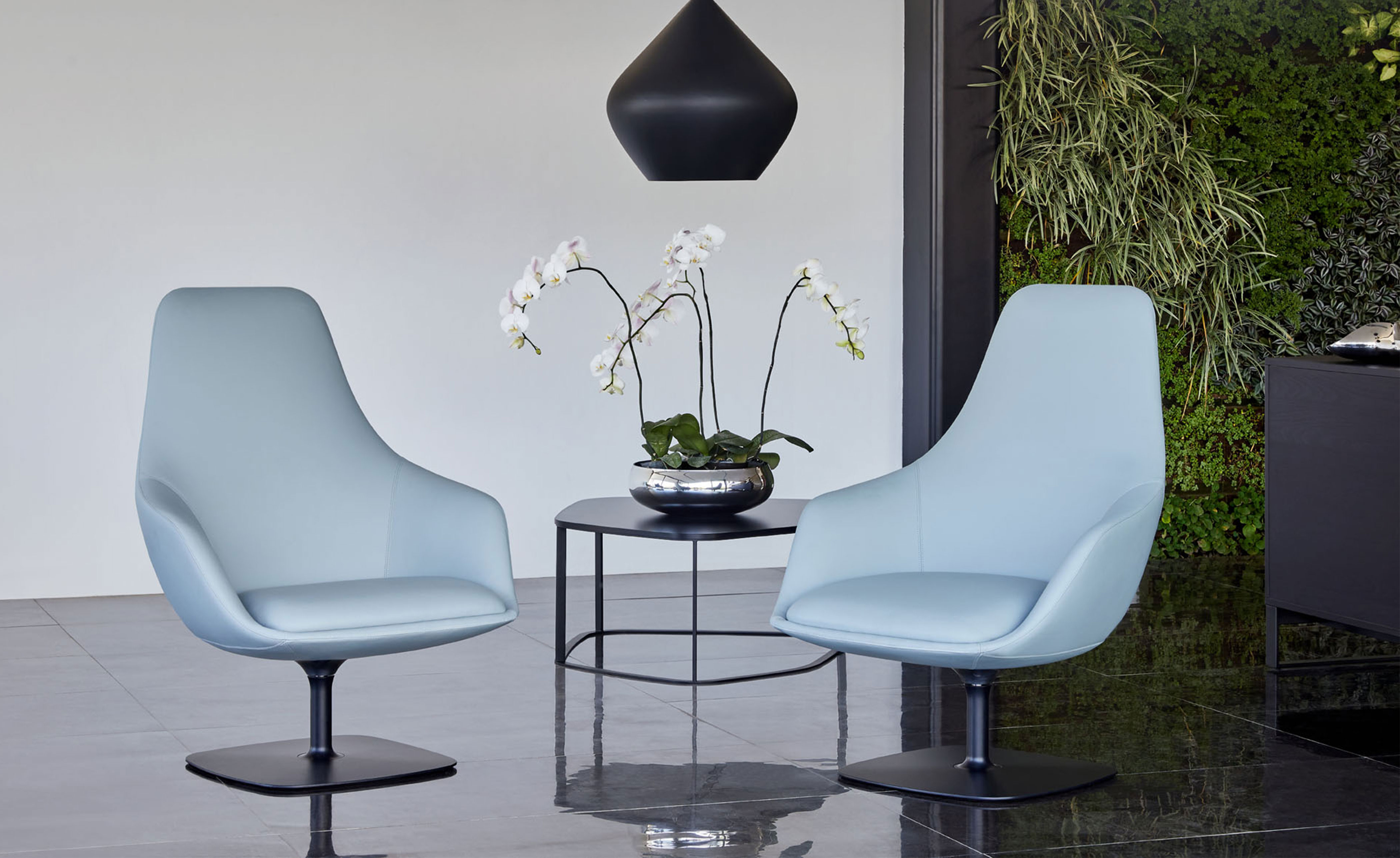 Canelle Swivel Lounge