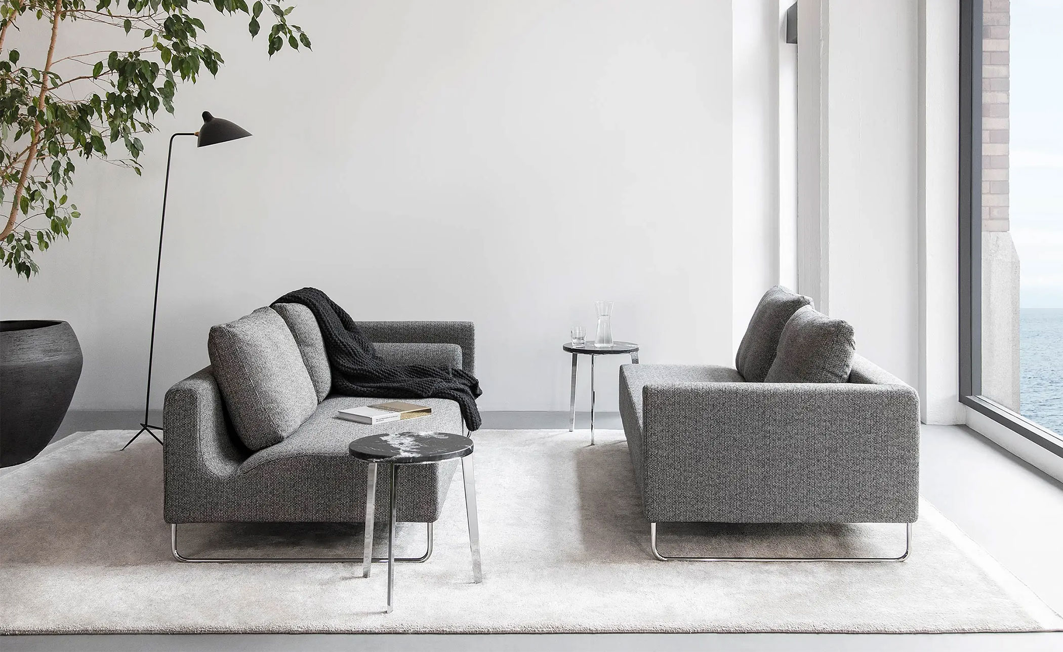 canyon sofa with chaise