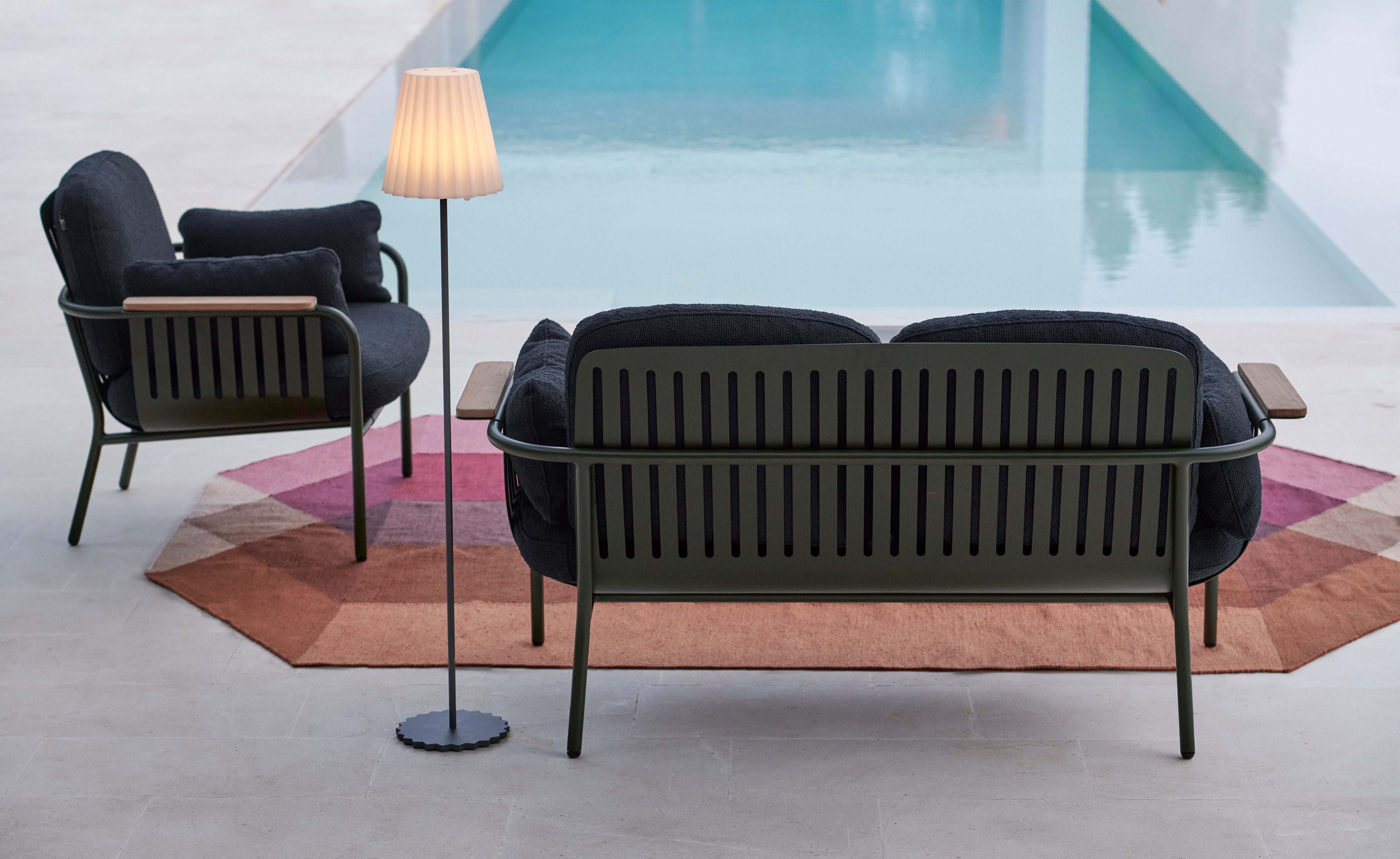 Capa 2 Seat Sofa