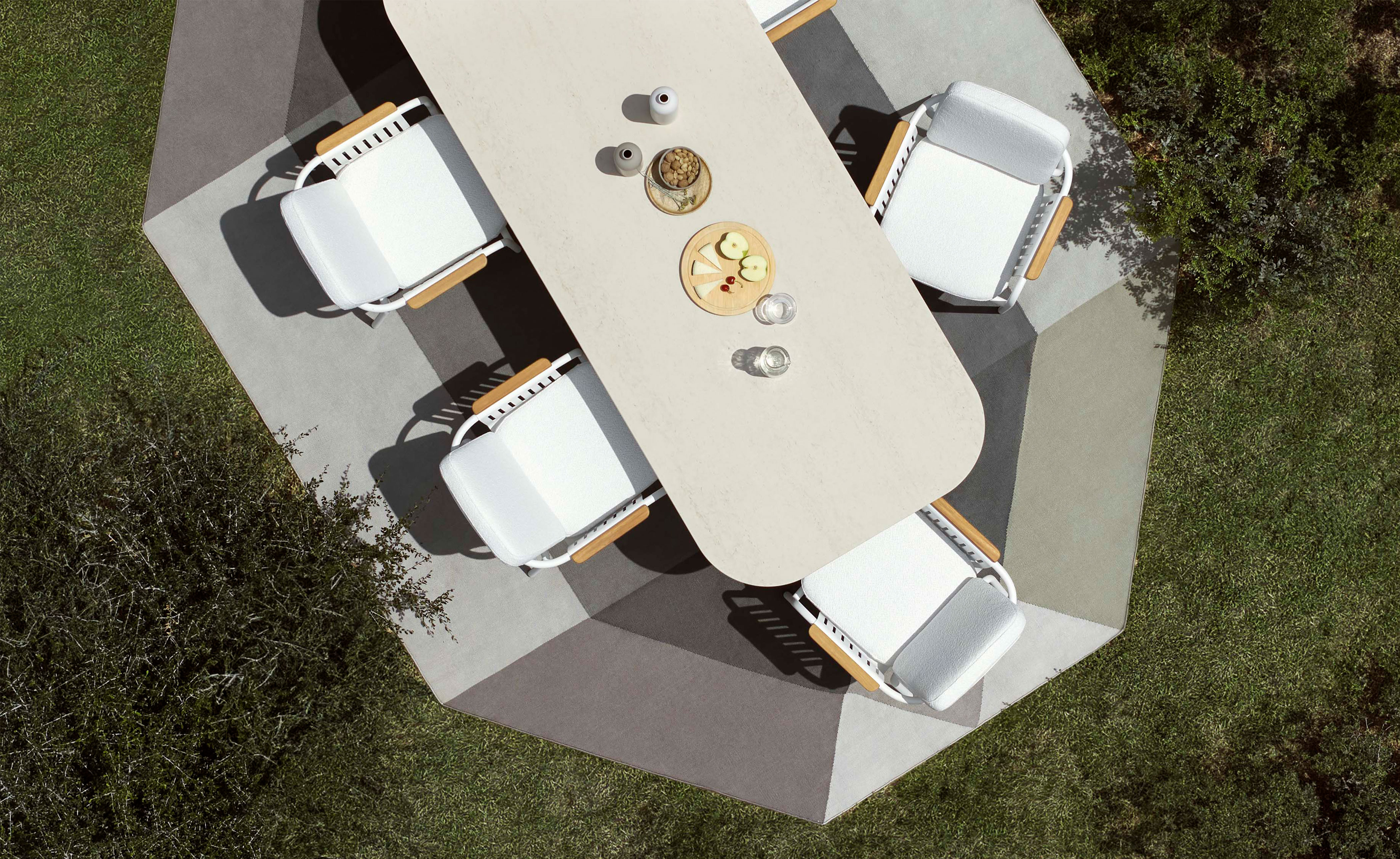 Capa Dining Armchair