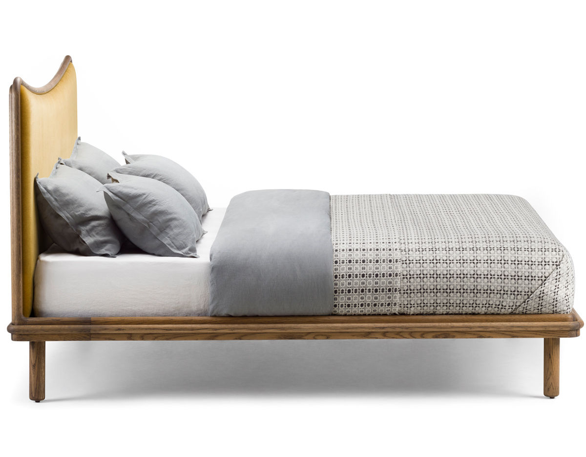 carlton king size bed 061a