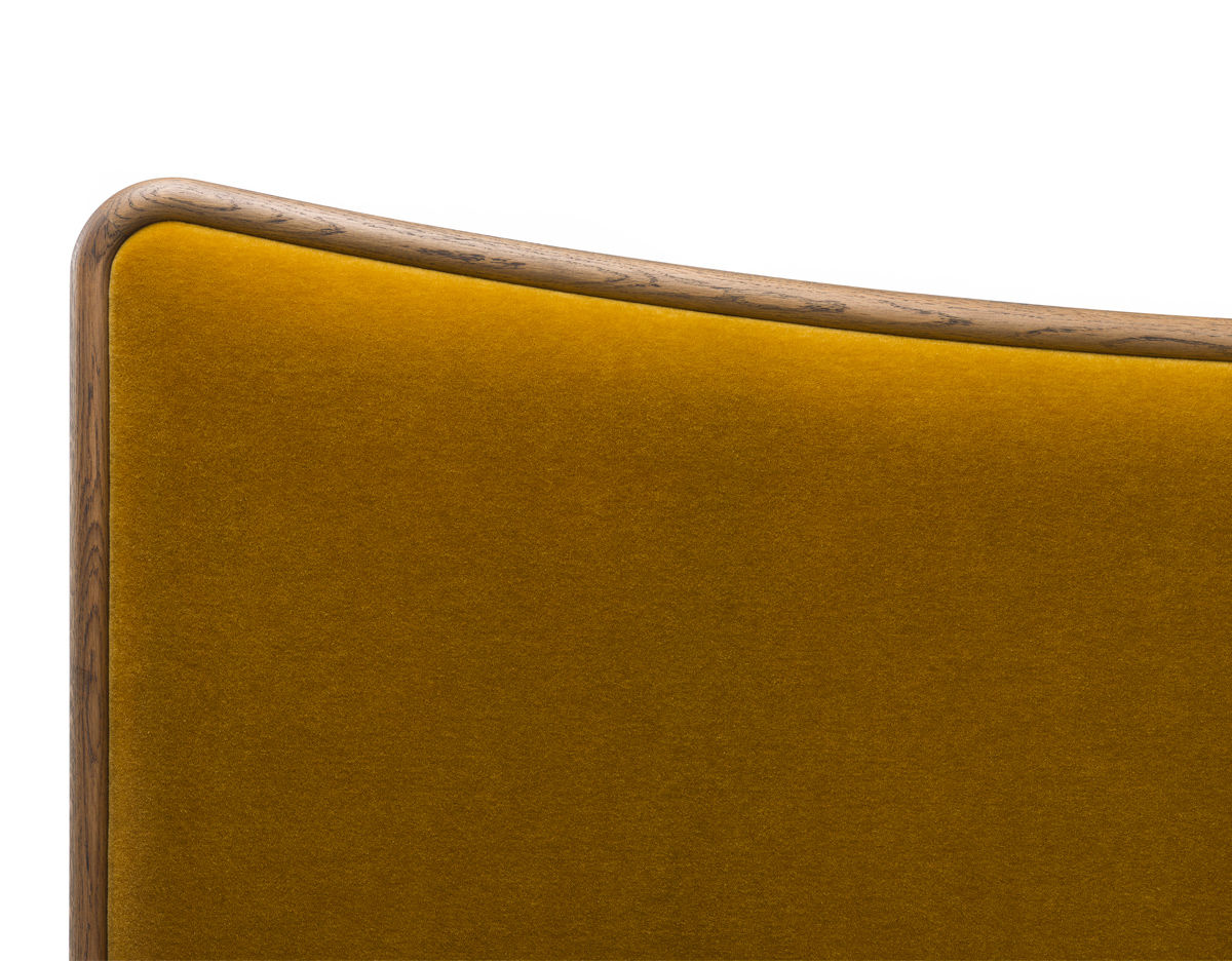 carlton king size bed 061a