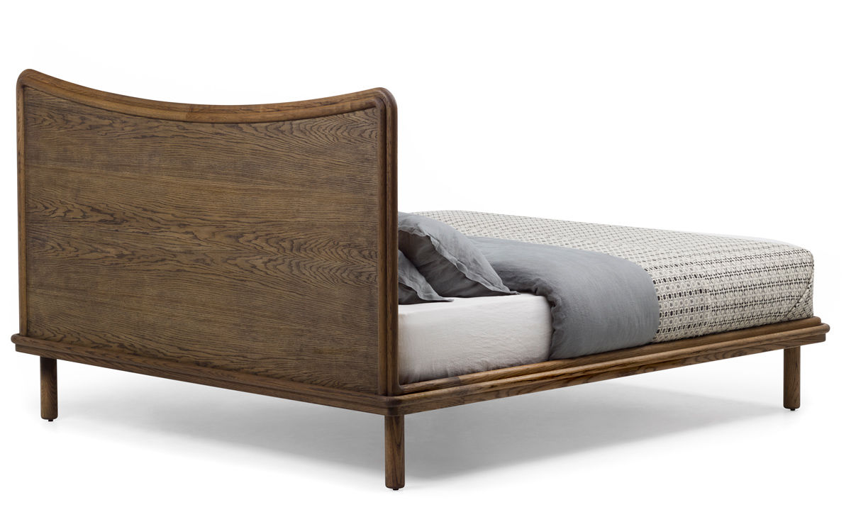 carlton queen size bed 061aq