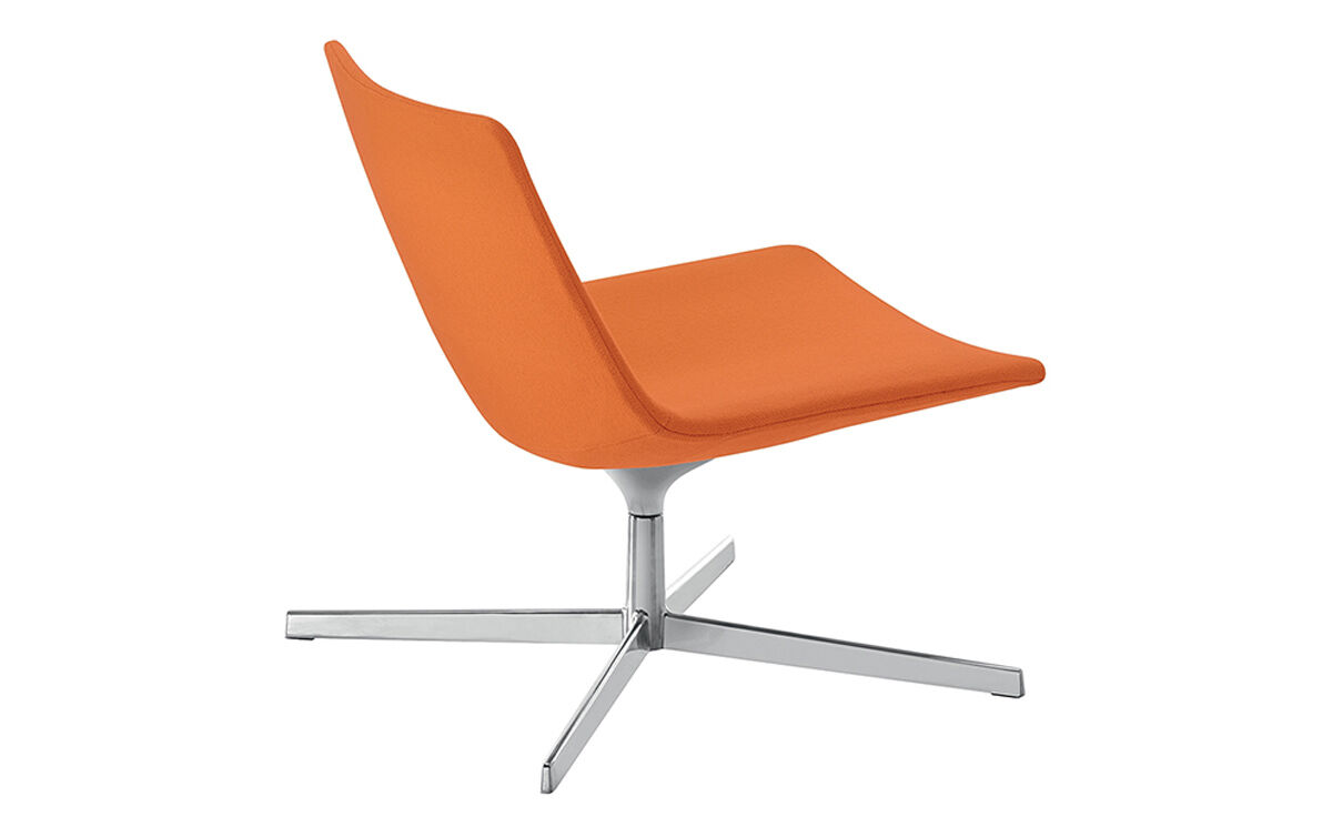 catifa 60 lounge chair with pedestal base
