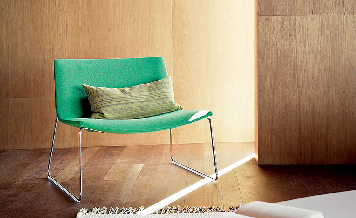 catifa 80 lounge chair with sled base