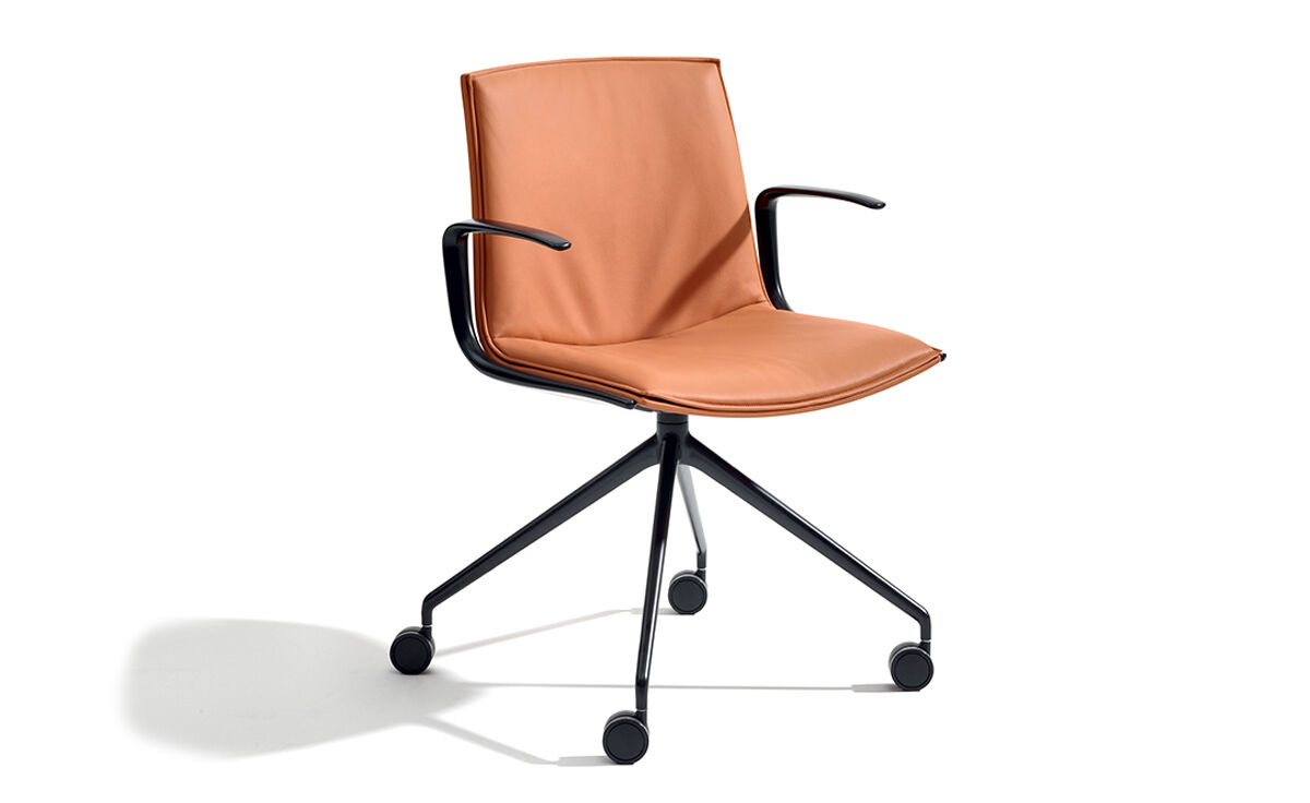 catifa up soft chair with trestle base