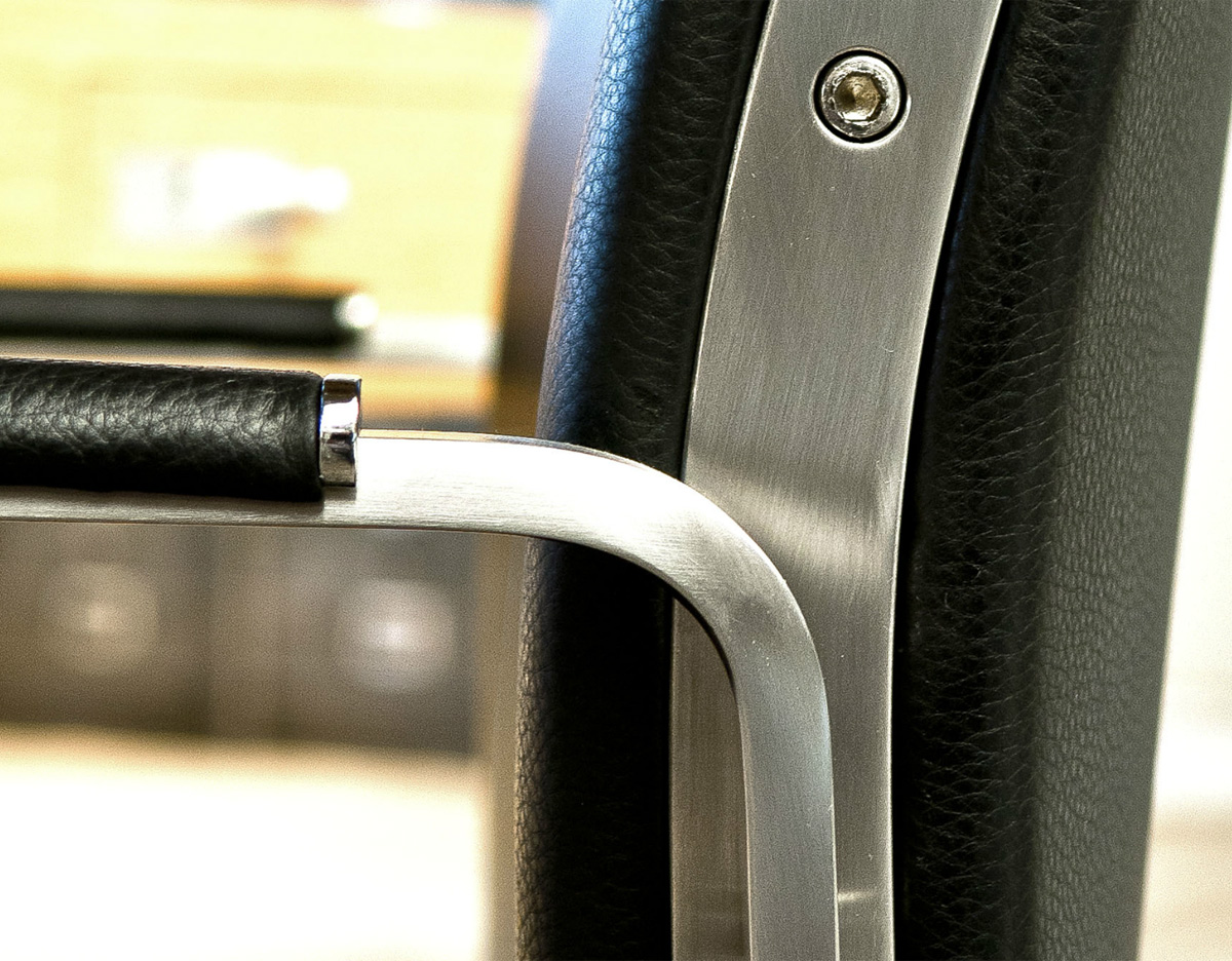 ch111 chair
