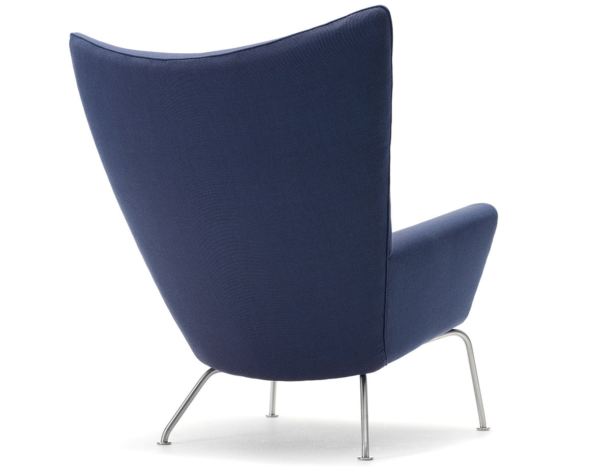 ch445 wing lounge chair