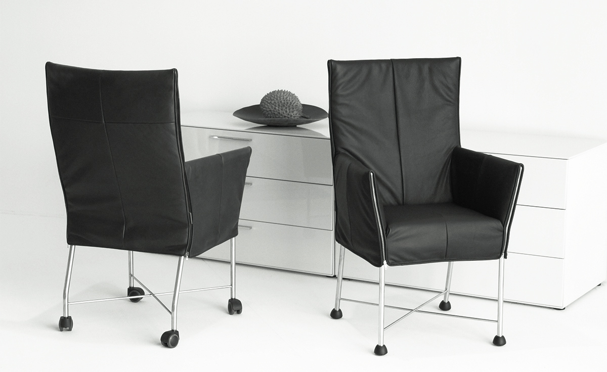 chaplin dining chair