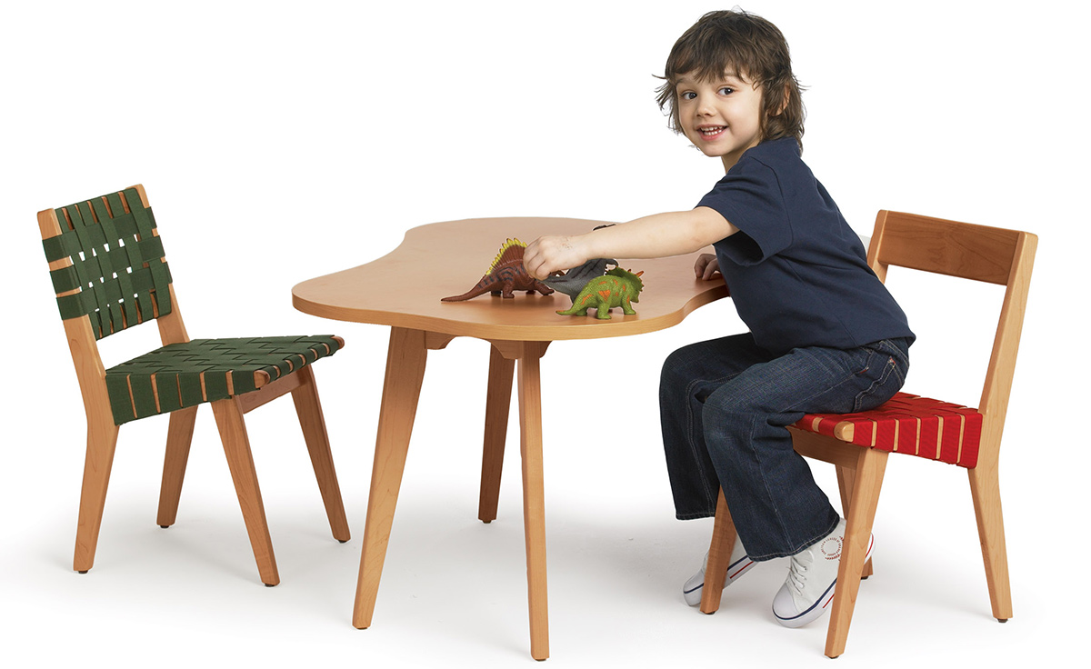 child's risom amoeba table