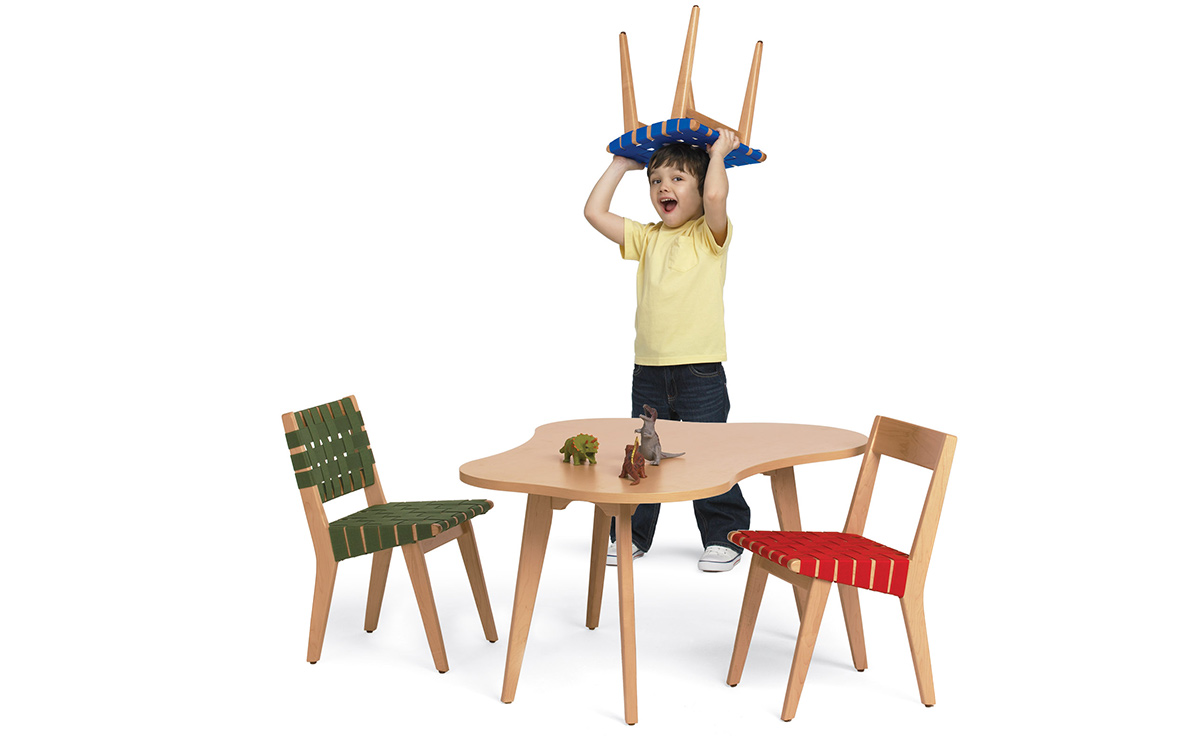 child's risom amoeba table
