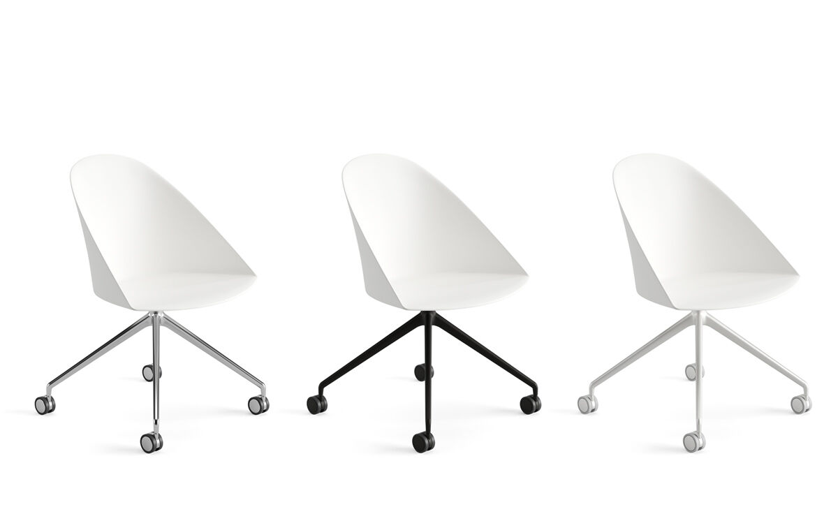 cila polypropylene chair with trestle base
