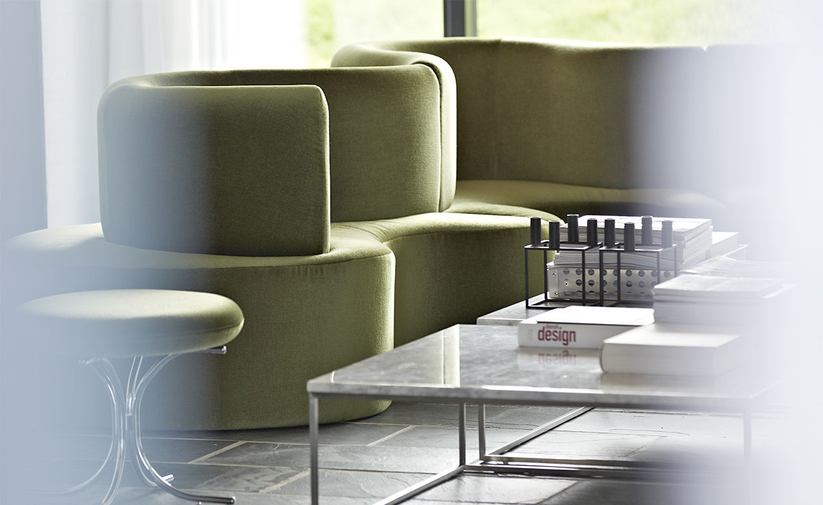 panton cloverleaf 3 unit sofa