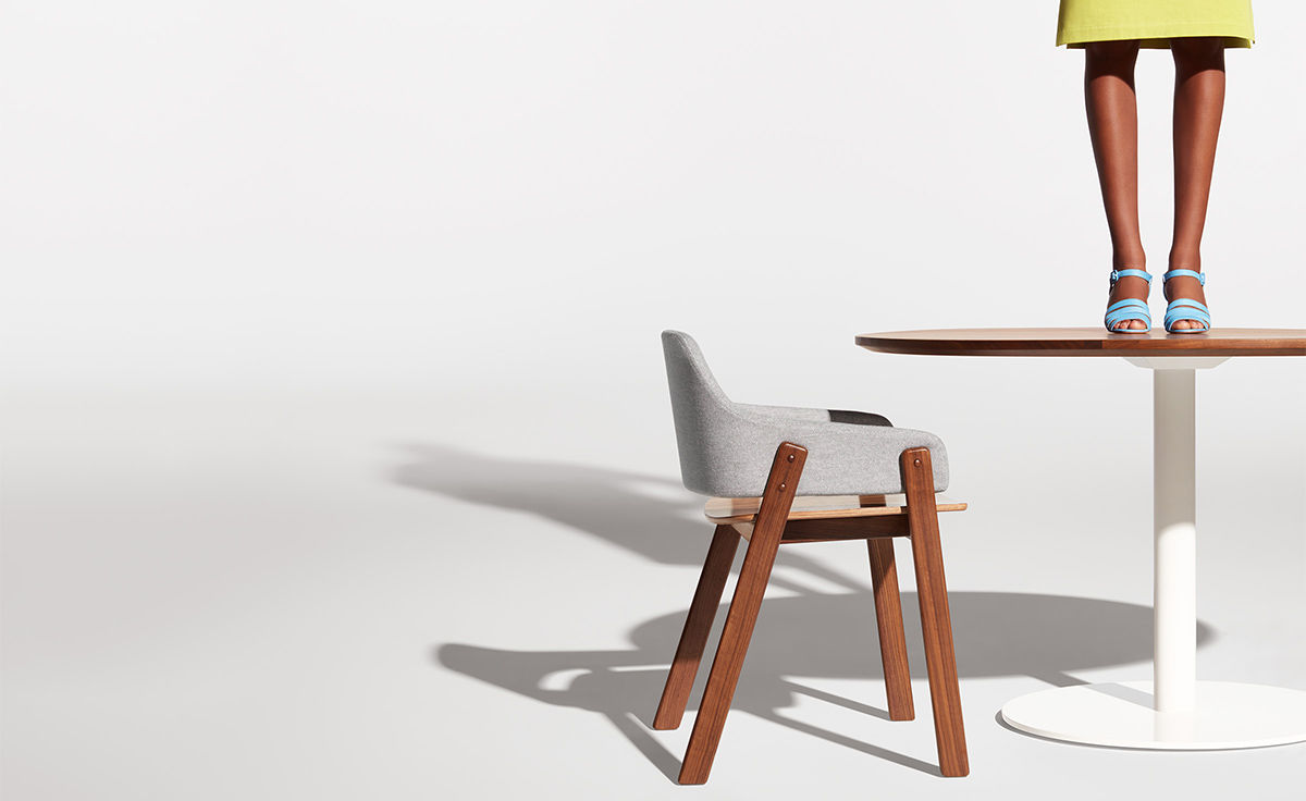 clutch dining chair