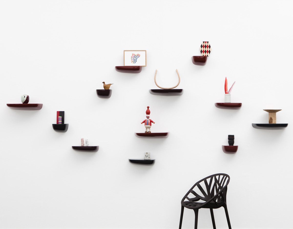 corniches wall shelf