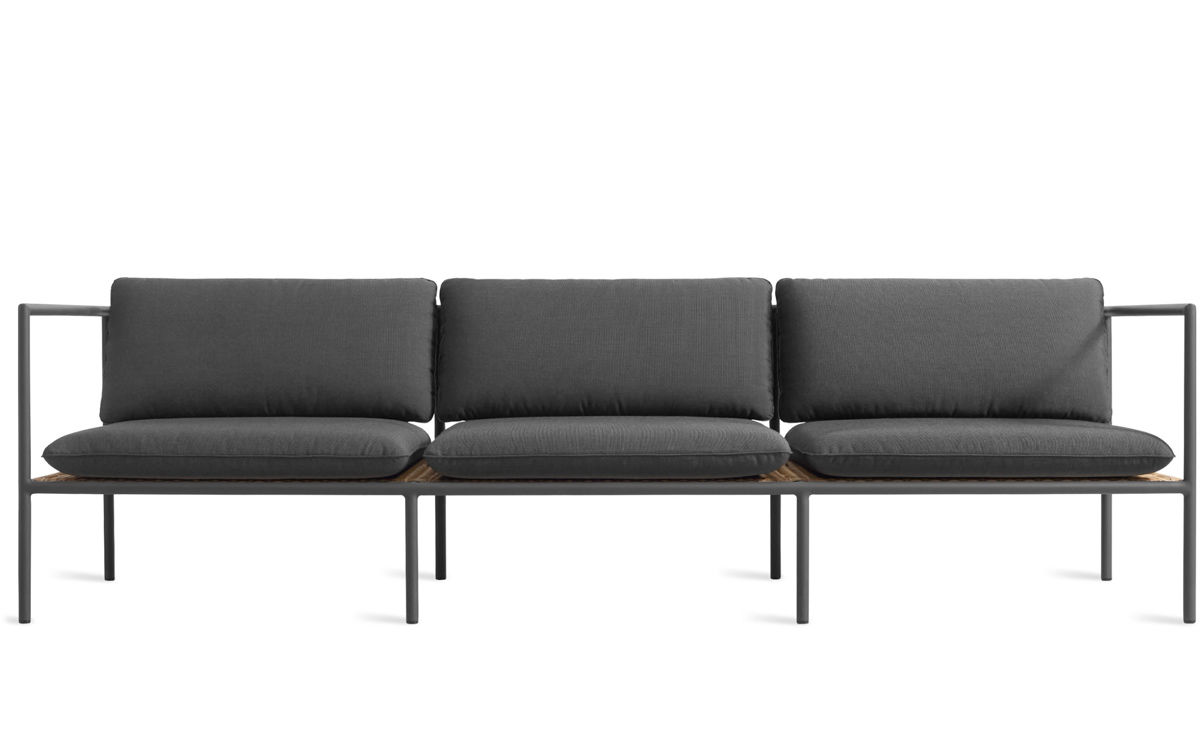 dog days outdoor 3 seat sofa