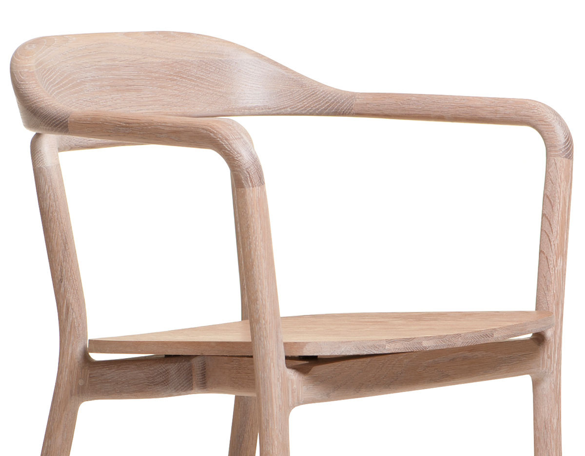 duet chair with timber seat 753