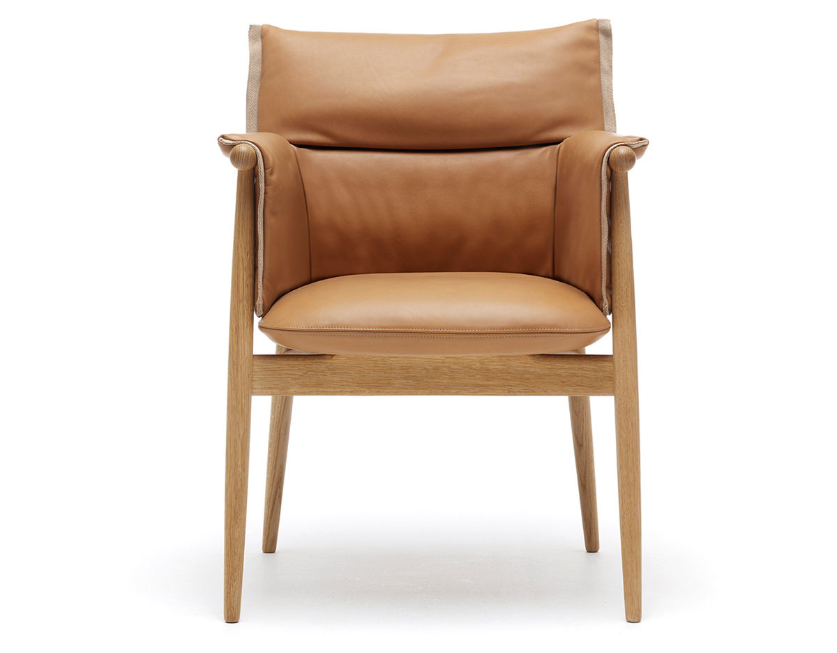 e005 embrace chair