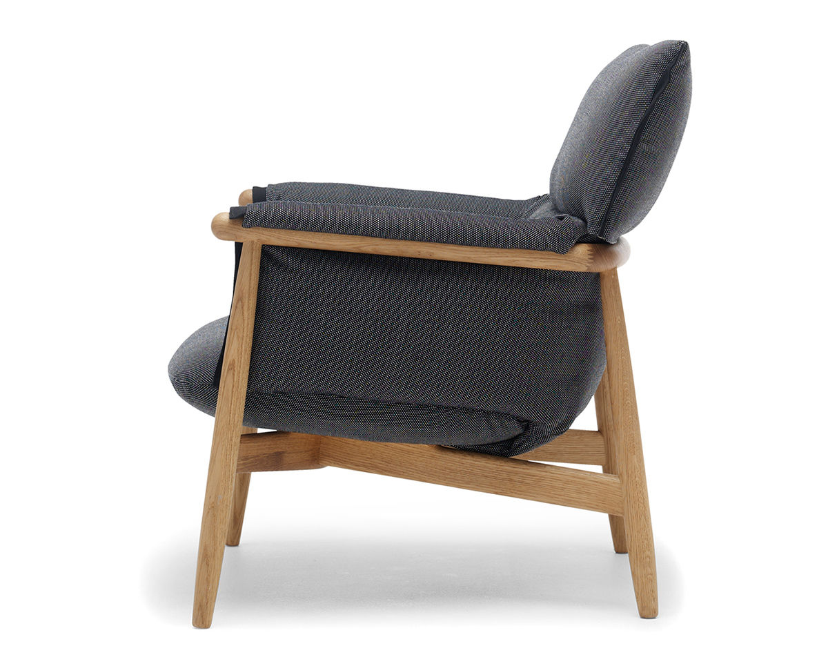 e015 embrace lounge chair