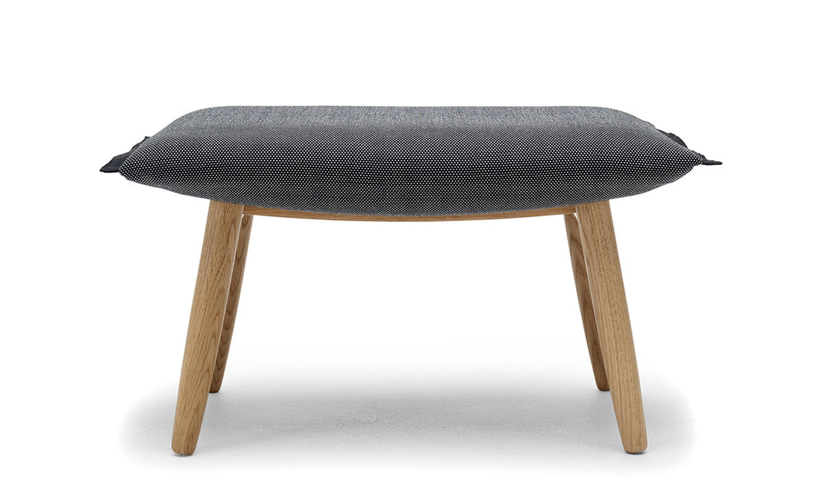 e016 embrace footstool