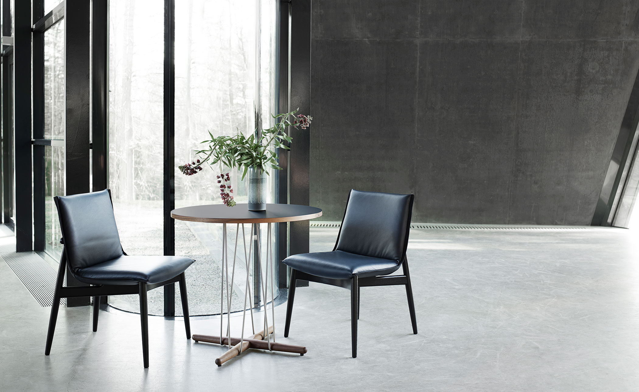 e020 embrace table