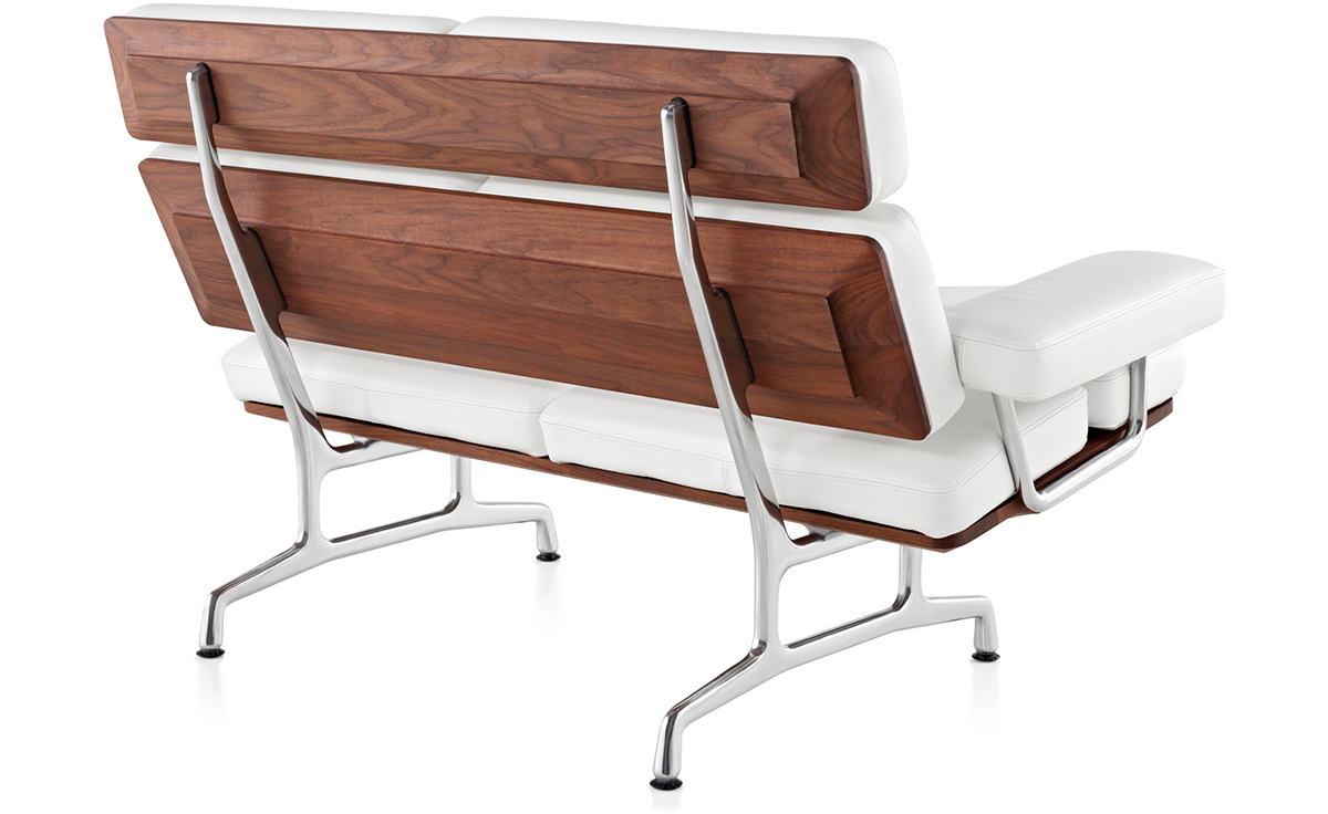 eames&reg; 2 seat sofa