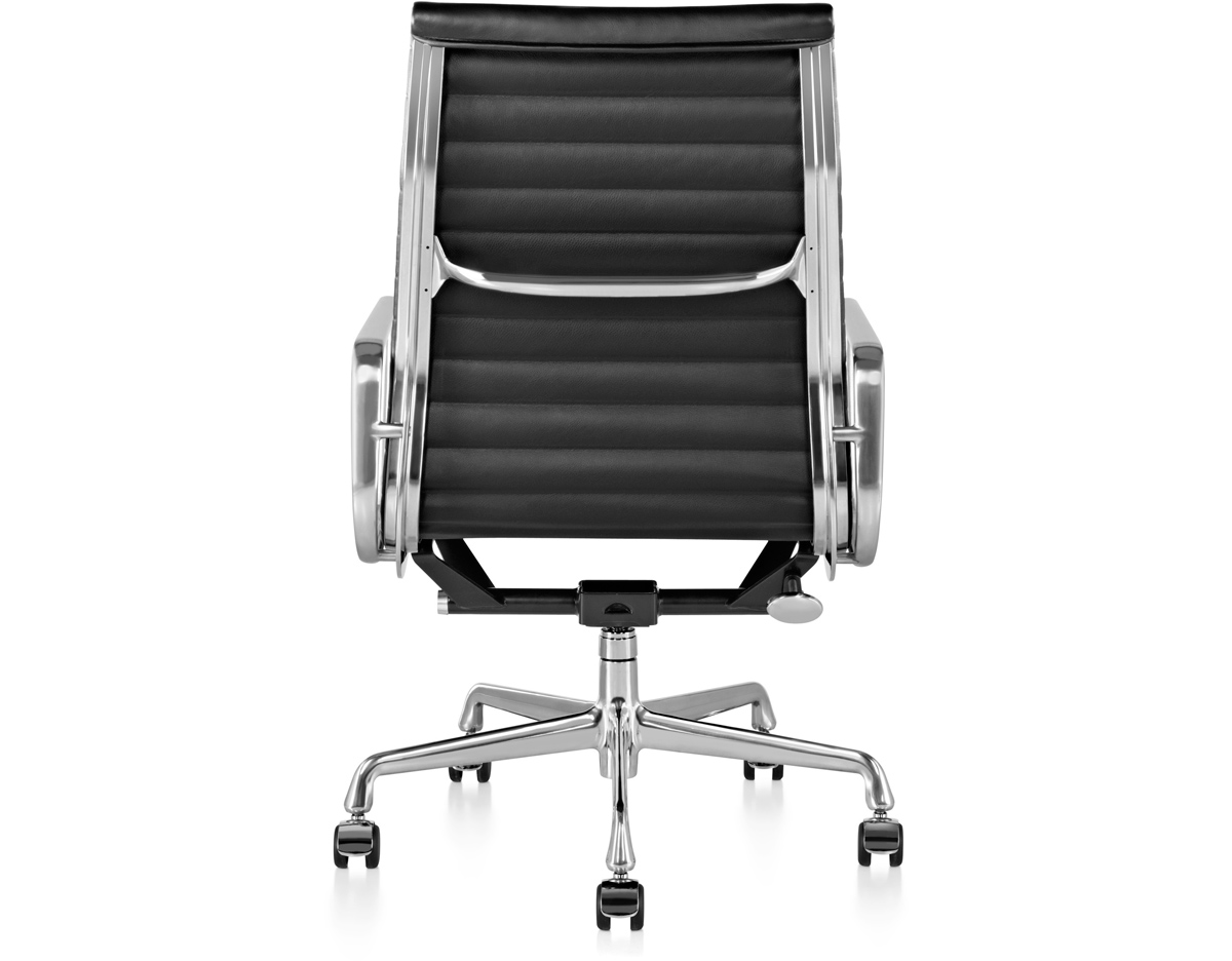 eames&reg; aluminum group executive chair