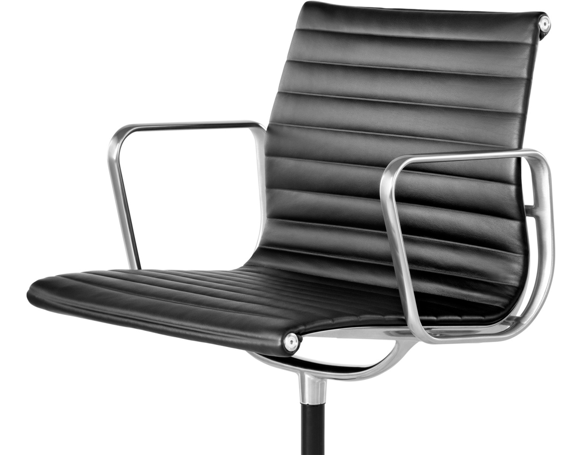 eames® aluminum group side chair