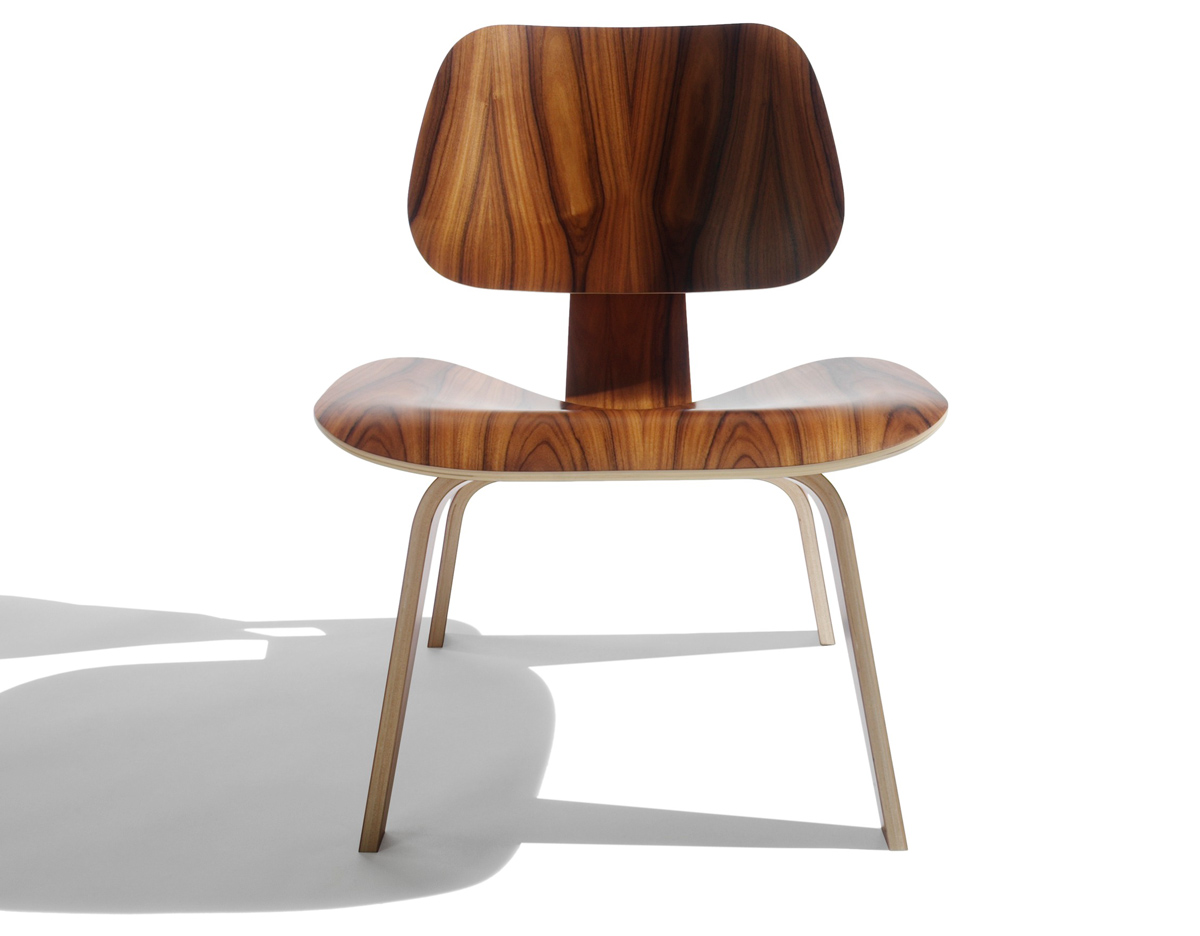 eames&reg; molded plywood lounge chair lcw